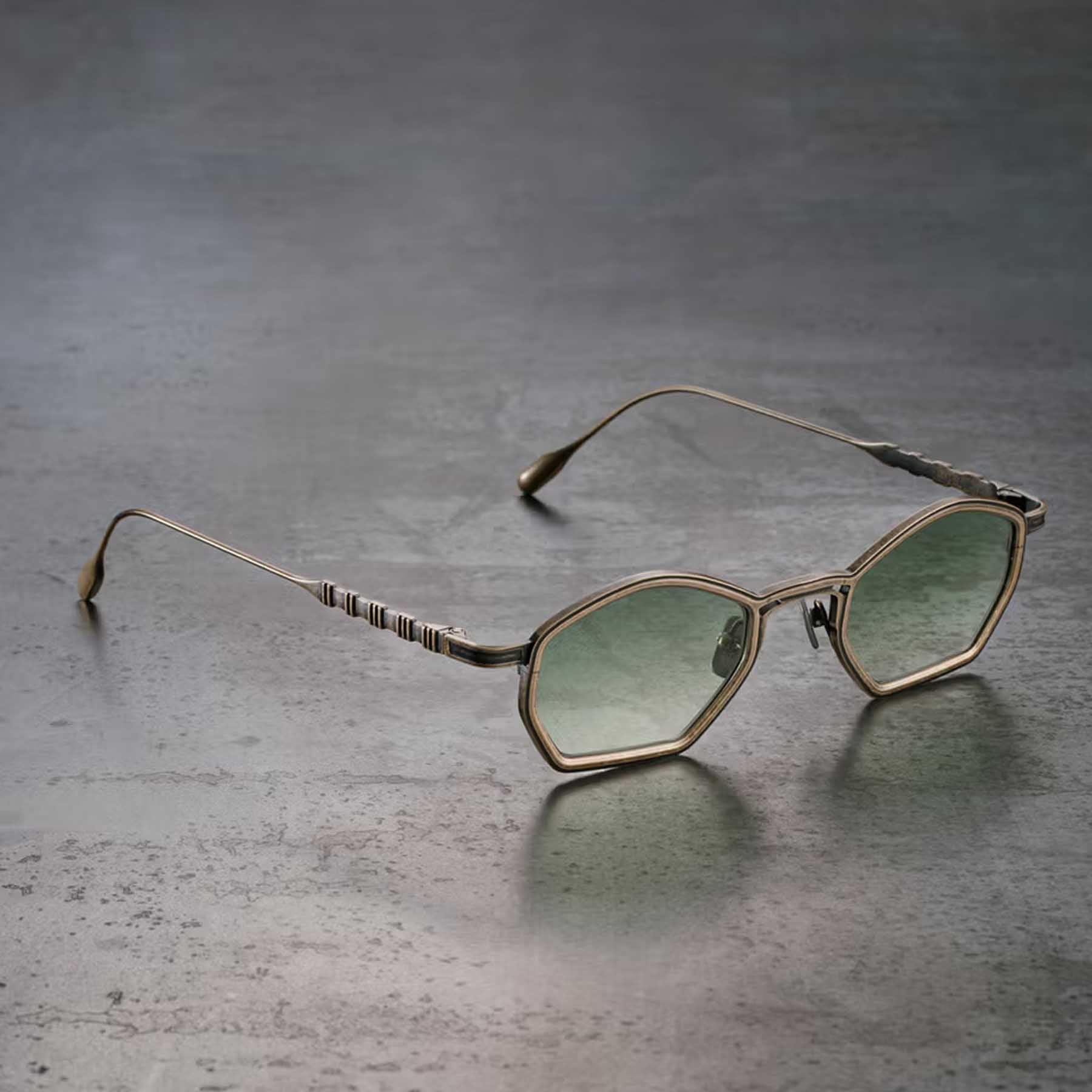 ACX128  ANTIQUE GOLD / GREEN GRADIENT 46