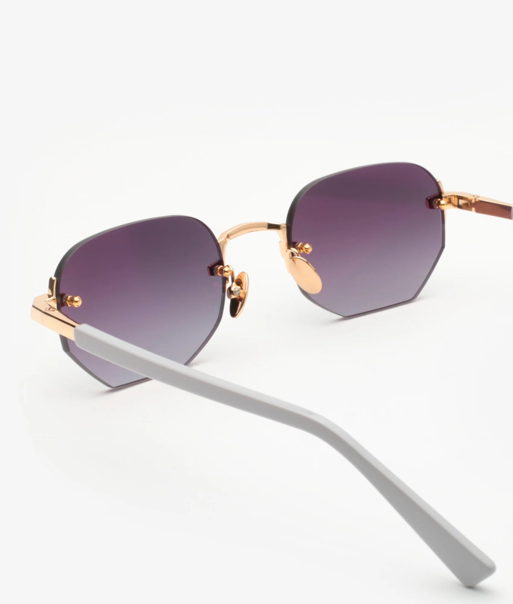 MNS02 MOONSTONE GOLD GREY 52